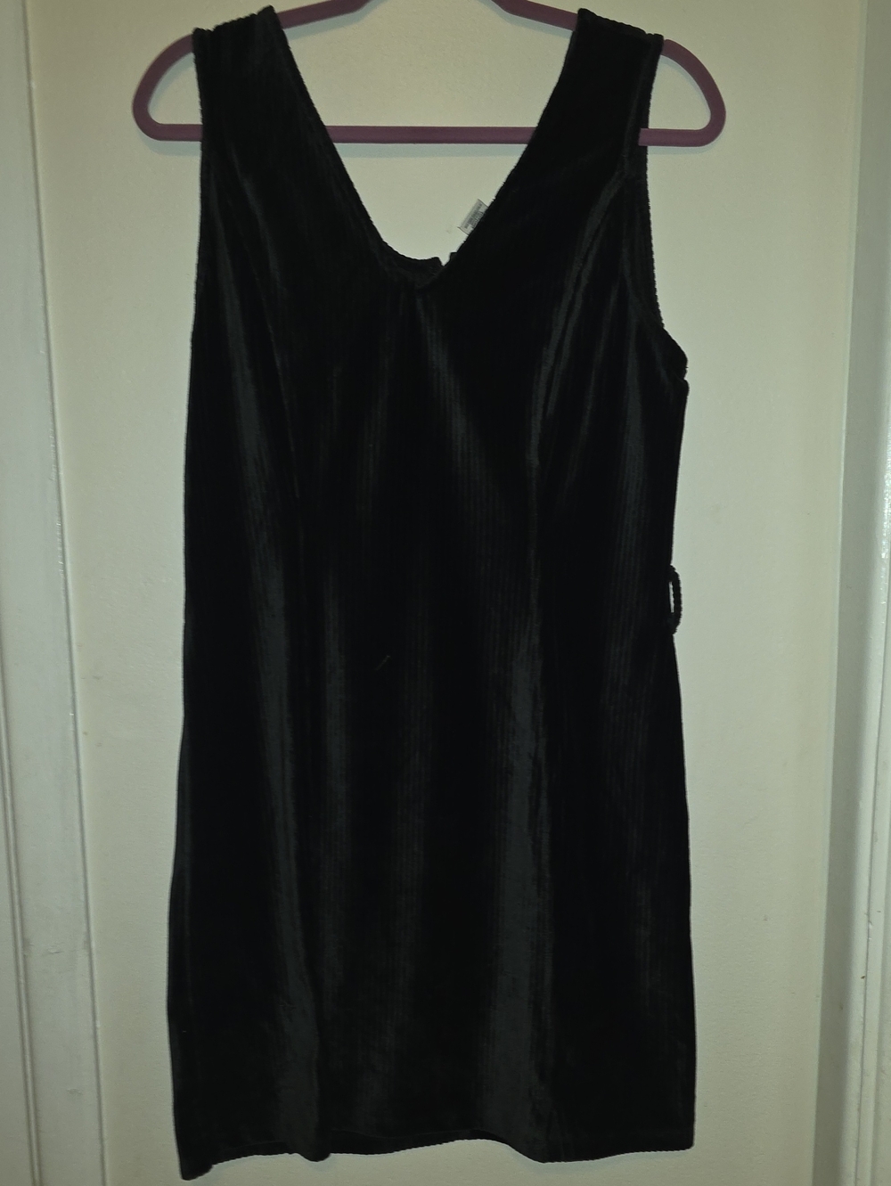Planet Gold Black Velvet V-Neck Midi Dress